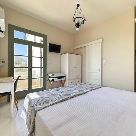 Kores Aegina Agia Marina  Екстериор снимка
