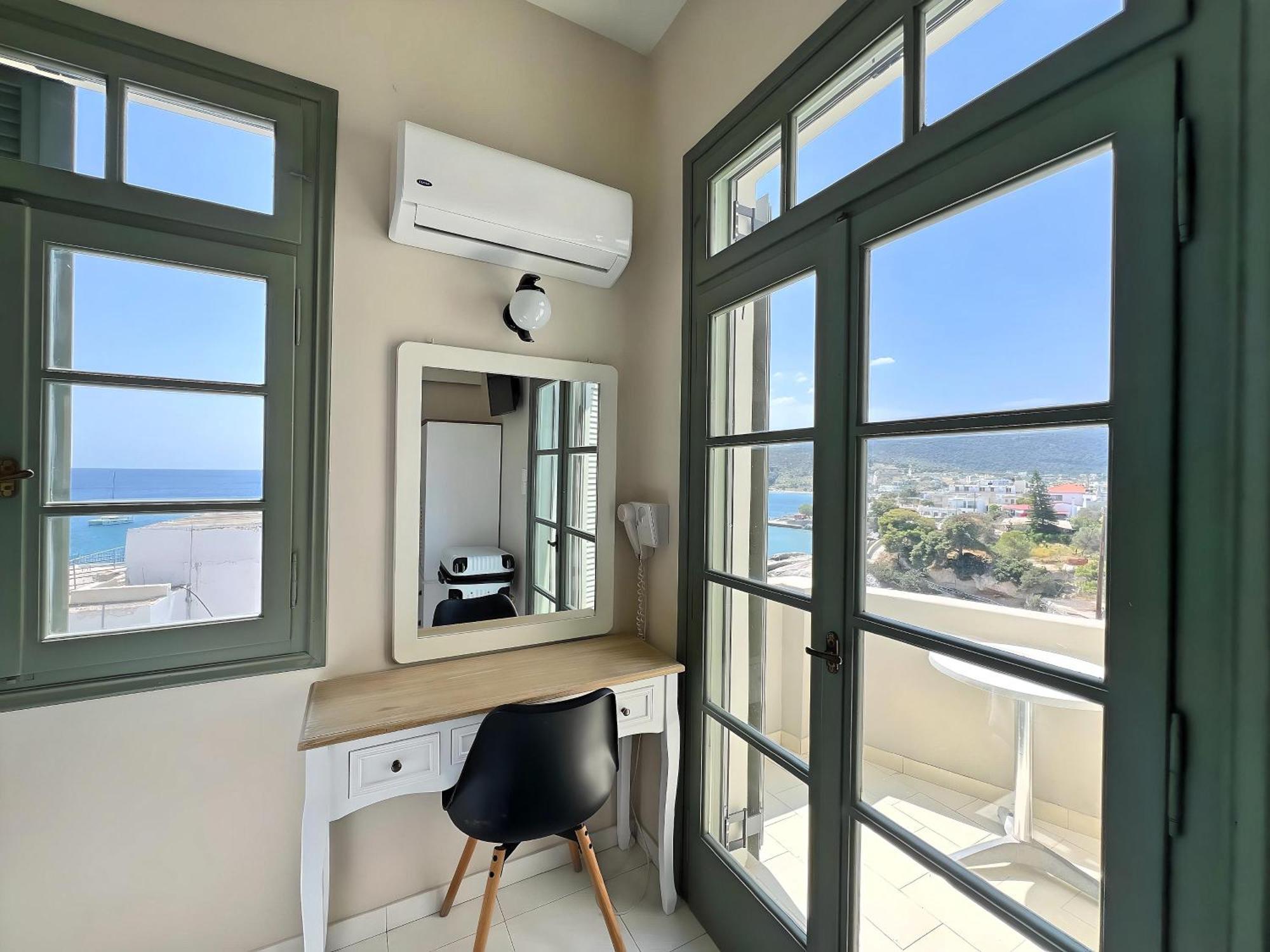 Kores Aegina Agia Marina  Екстериор снимка